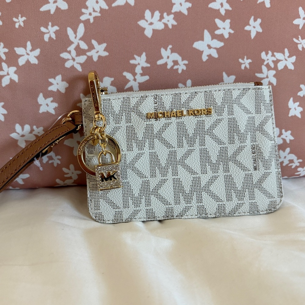 Small MK leather wristlet
